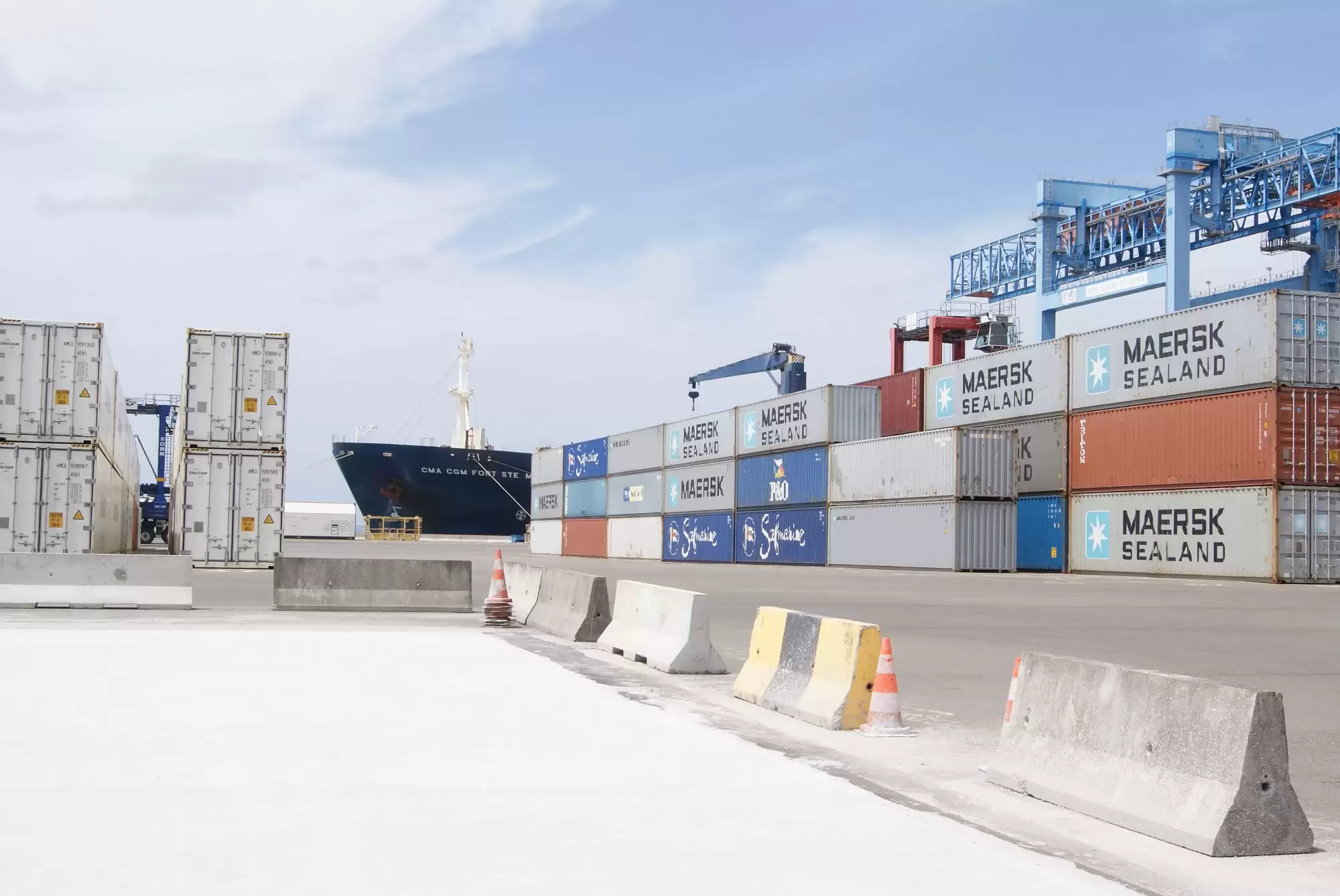 martinique containers enrobes percoles port