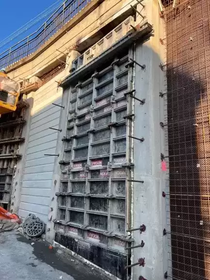 gare sevres beton autoplaçant sac